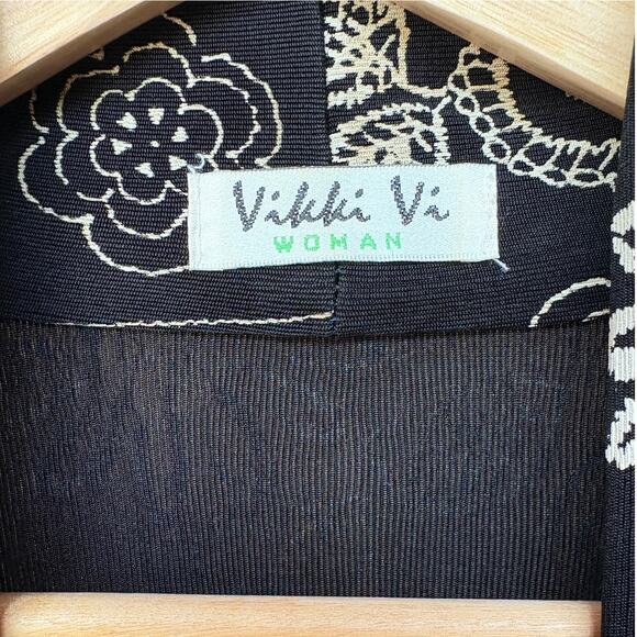 Vikki Vi Woman Open Front Black Cardigan - Jacket with Floral Print size 3X - Picture 3 of 10